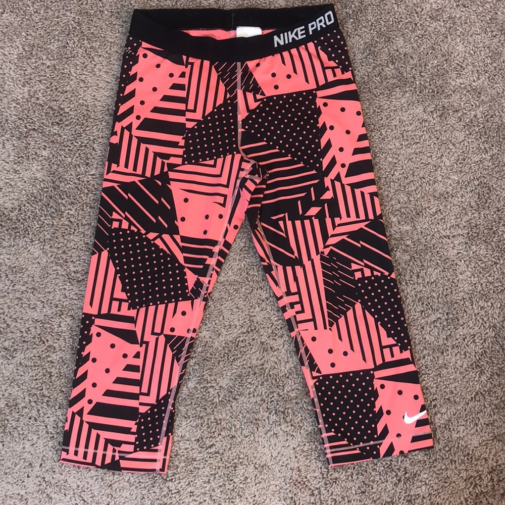 Nike Pro Workout Leggings